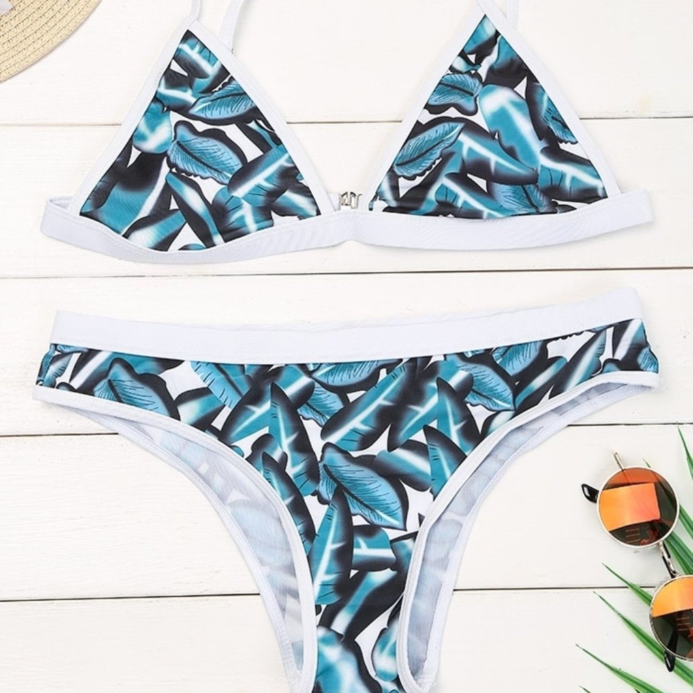 Leaf Printed Sexy Bikini Set blue white M, L  NEW